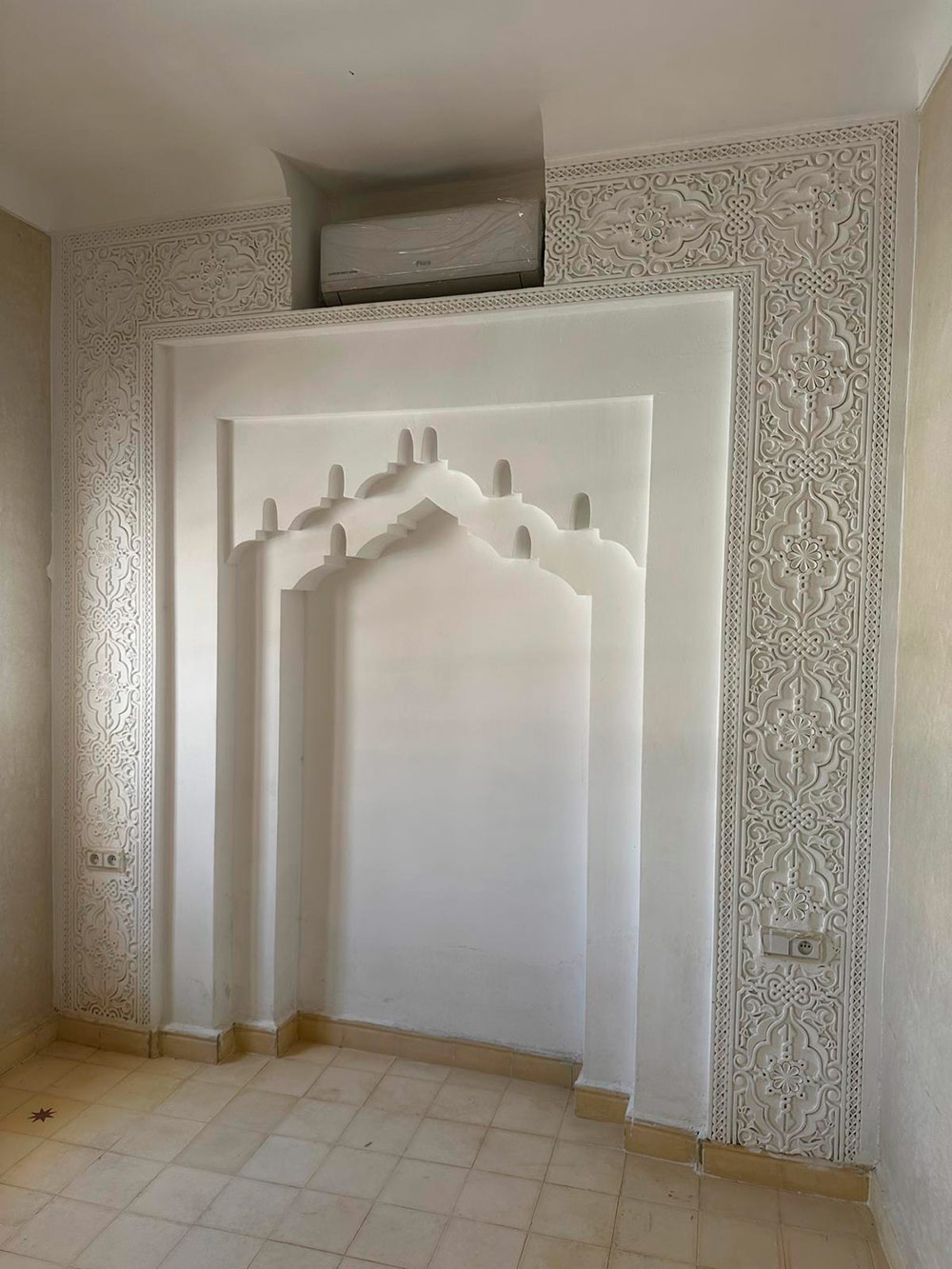 Riad Marrakech à vendre Moulure REF 5010625 Ronsart Invest