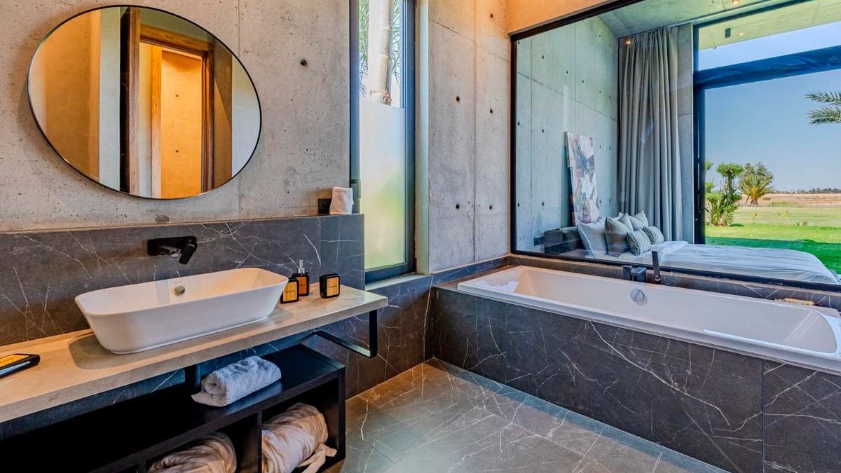 Salle de bain de la villa de luxe Amelkis Marrakech Ref 10103 Ronsart Invest